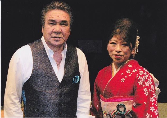 感動で足が震えています